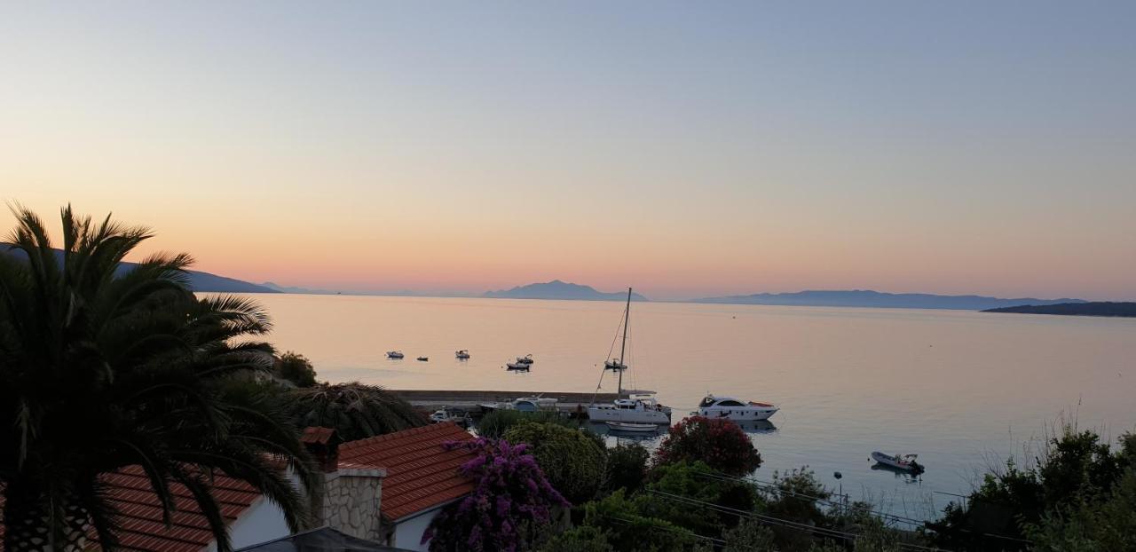 Pansion Braco Bed and Breakfast Zavala Εξωτερικό φωτογραφία