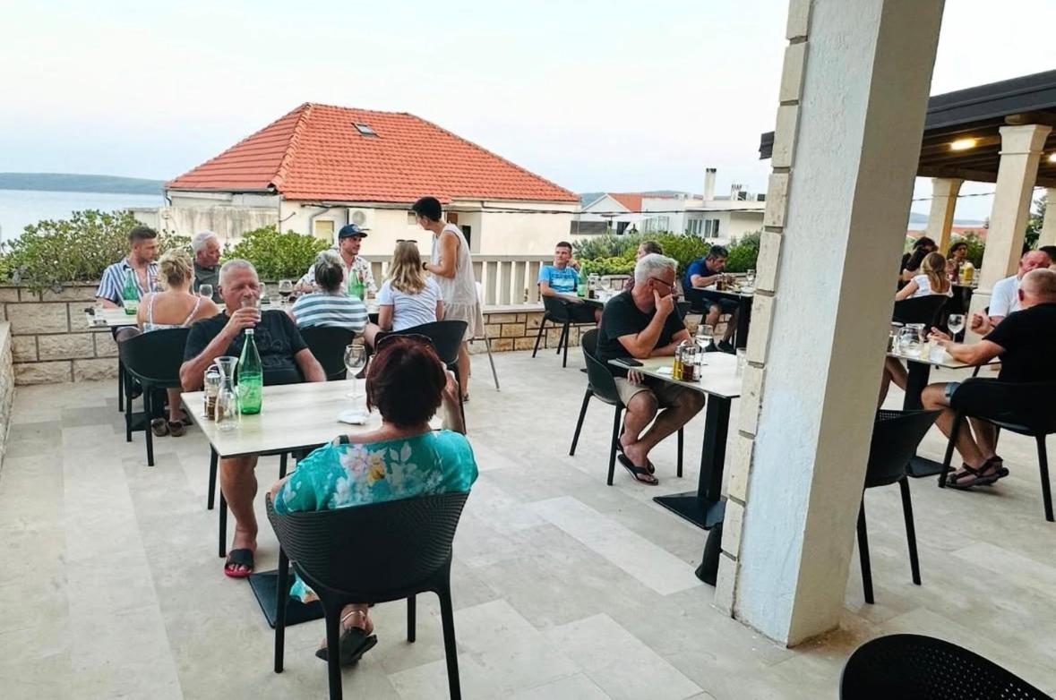 Pansion Braco Bed and Breakfast Zavala Εξωτερικό φωτογραφία